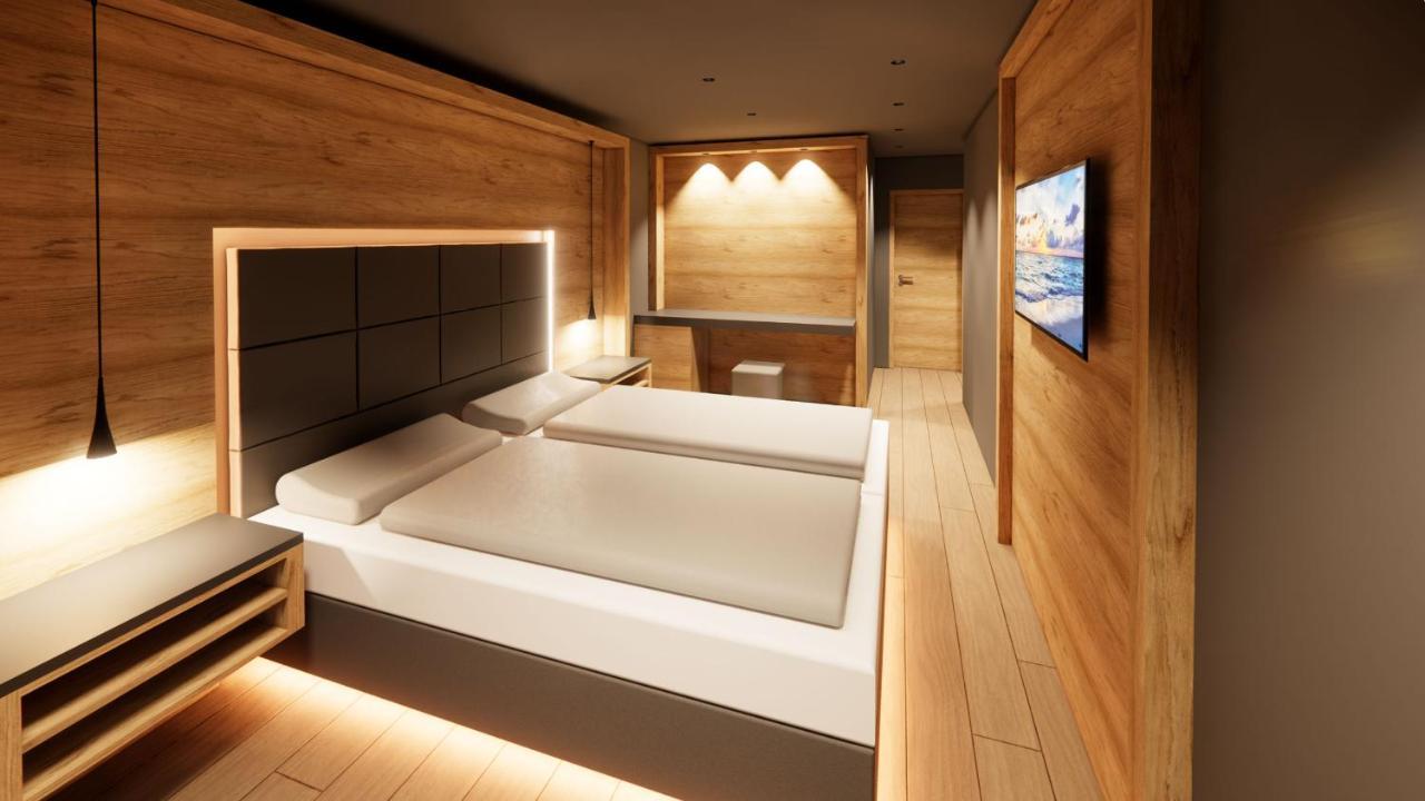 Alpen-Herz Romantik & Spa - Adults Only Ladis Luaran gambar