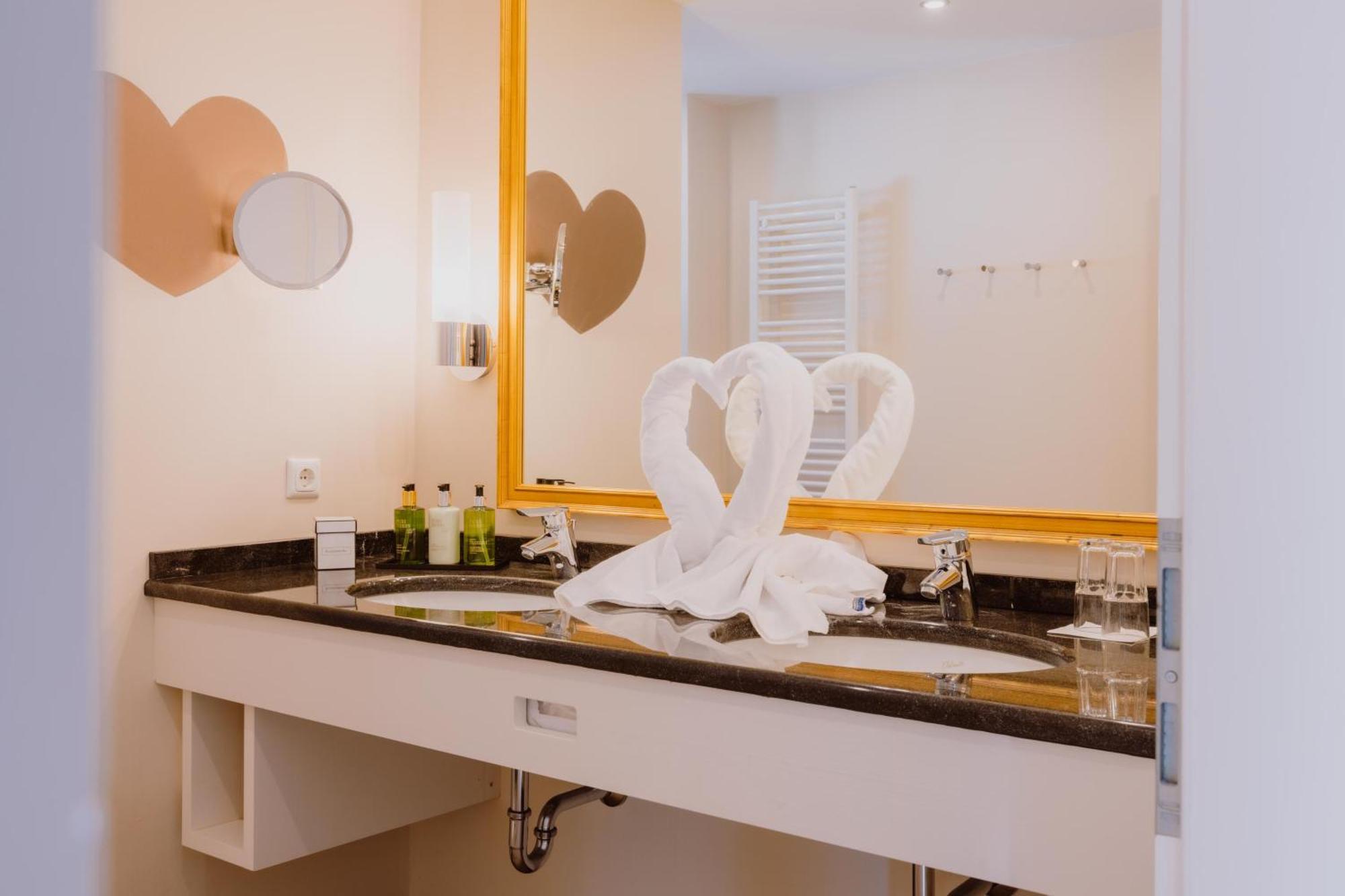 Alpen-Herz Romantik & Spa - Adults Only Ladis Luaran gambar