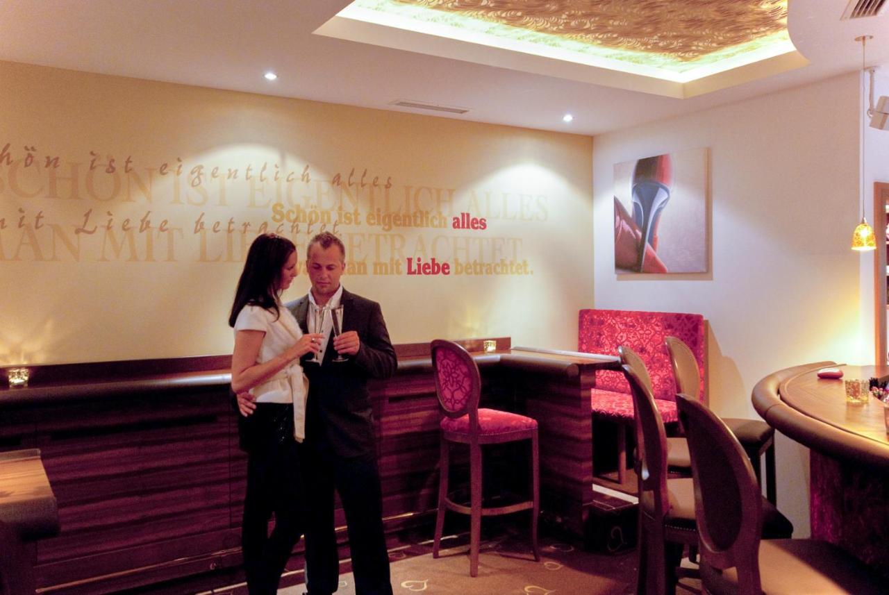 Alpen-Herz Romantik & Spa - Adults Only Ladis Luaran gambar